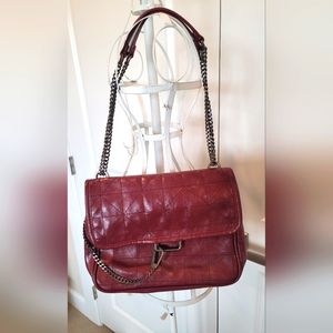 Crossbody bag